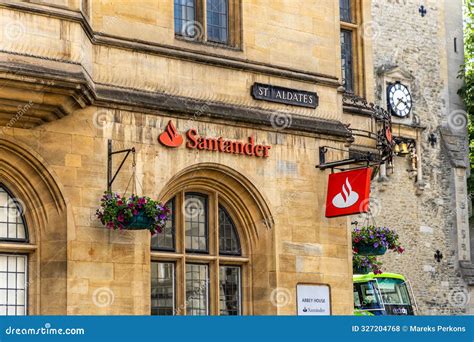 Sainsbury's Local Store 的图像结果