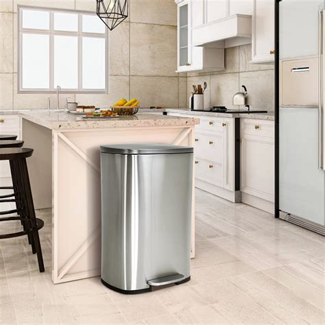 Amazon.com: HWGEBY Stainless Steel Trash can 13 Gallon Kitchen Trash ...