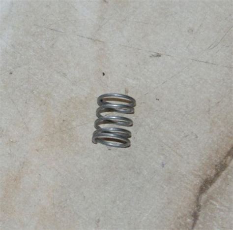 BSA B31B32/B33/B34/Goldstar Exhaust lifter/Decompressor spindle spring ...