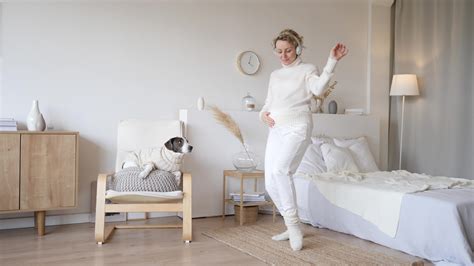 Top 15 Pregnancy Announcement Songs