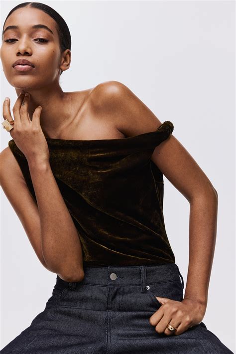 One-shoulder top - Dark green - Ladies | H&M IN