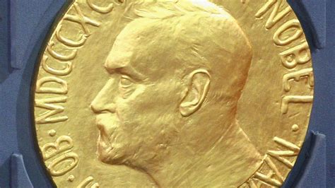 Jimi Hendrix born | November 27, 1942 | HISTORY