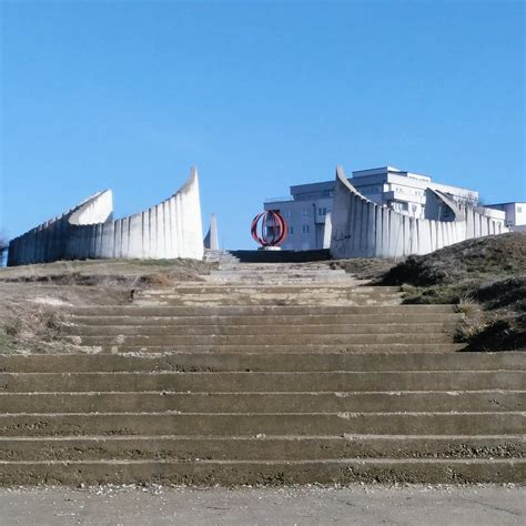 National Martyr s Monument (Varrezat e Deshmoreve) (Pristina) - All You ...