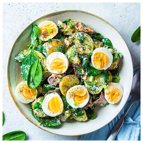 Cooked Spinach And Eggs