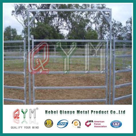 China Horse Cattle Yard Gates Fence Gate / Livestock Cattle Fence ...