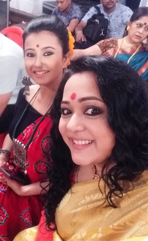 Monami Ghosh celebrates her birth day in style | Sangbad Pratidin