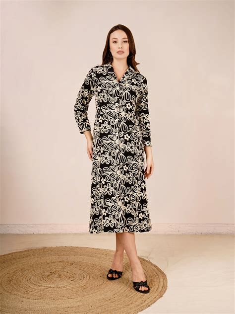 Stylish Petal Denim Dress in Black | Floral Detailing