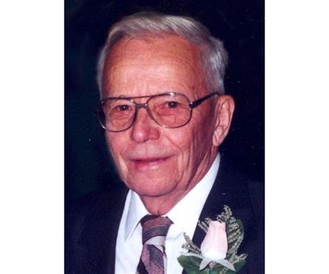 Raymond Jakel Obituary (2014) - Mason City, IA - Globe Gazette