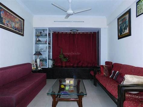 Mount Everest Building in Wadala East, Mumbai: Price, Brochure, Floor ...