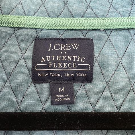 J Crew quilted fleece quarter zip size MEDIUM - Depop
