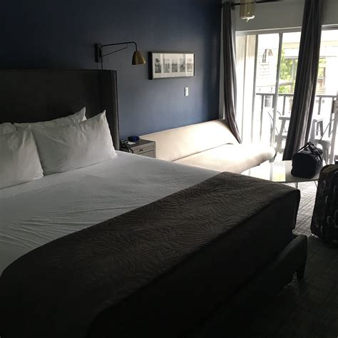 SIDEWAYS INN (Buellton) - Hotel Reviews, Photos, Rate Comparison ...