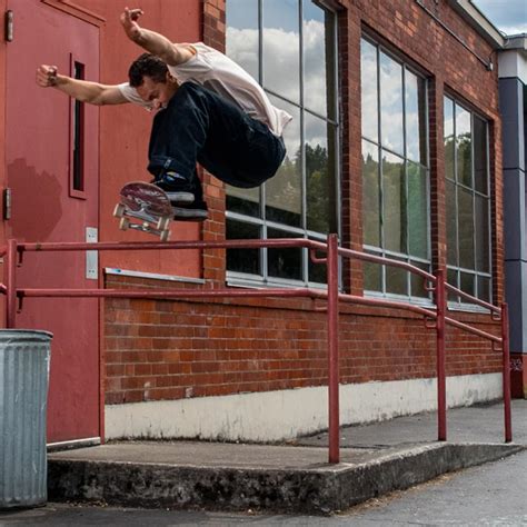 Best Skateboard Brands | Tactics