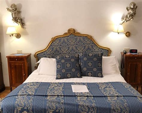 NAVONA GALLERY SUITES (Rome) - Guesthouse Reviews, Photos, Rate ...