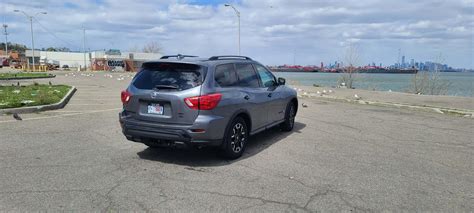 2020 NISSAN PATHFINDER 4WD SL - Lease Terminator