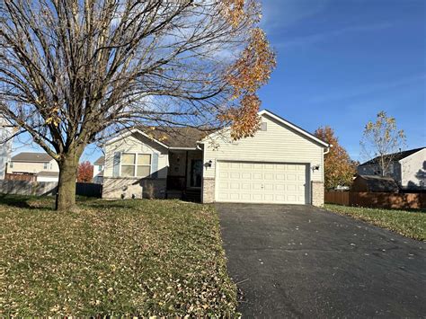 556 Jameson St, Ashville, OH 43103 - MLS 224040306 - Coldwell Banker