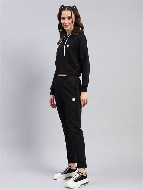 Buy Women Black Solid Hooded Full Sleeve Tracksuit Online in India ...