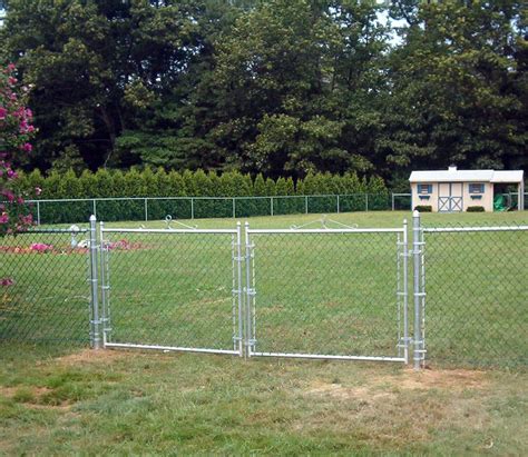 Chain Link Fence Double Gate
