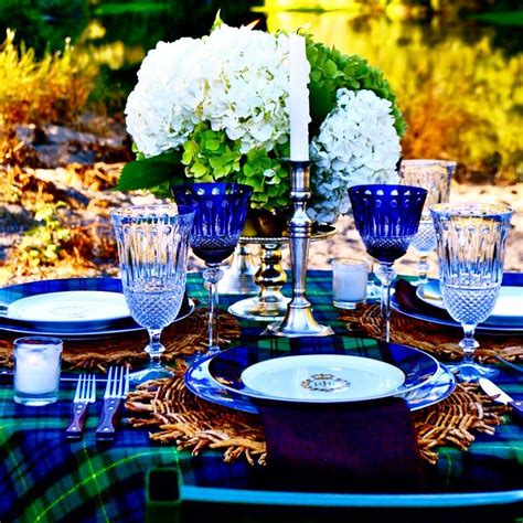 Table Setting Country Style 的图像结果