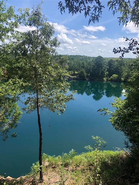 Little House on the Quarry - Tiny houses for Rent in Yatesville ...