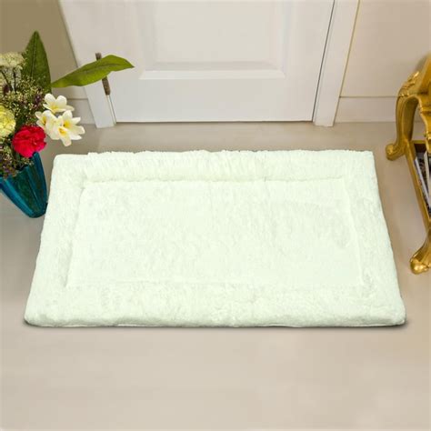 Buy Spaces Small Size Textured Anti-Slip Bathmat- 40 X 60 Cm from ...