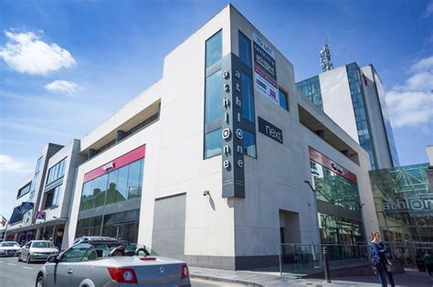 Boots to open for business at Athlone Towncentre – The Irish Times