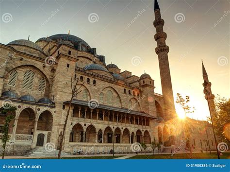 The Suleymaniye Mosque at Sunset in Istanbul, Turk Editorial Photo ...