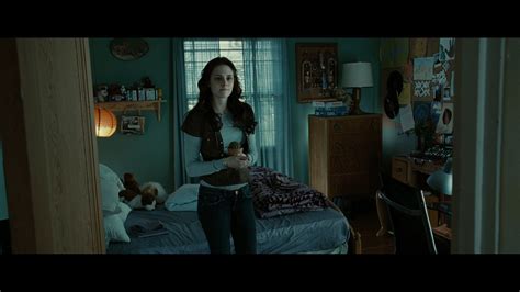 One of the best things about Charlie, he doesn't hover. | Movie bedroom ...