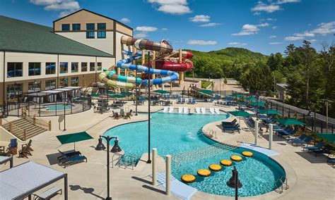 Travel Deals & Vacation Packages | Book with Groupon