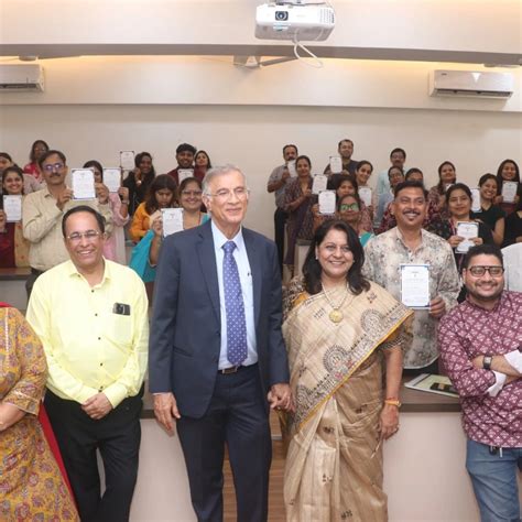 Smt Chandibai Himathmal Mansukhani College (@chmcollege.official ...