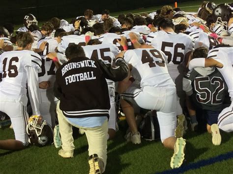 Passing game, defense powers Brunswick football team to victory over ...