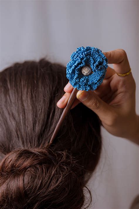 Samoolam Handmade Crochet Hairstick ~ Blue Poppy – Okhaistore