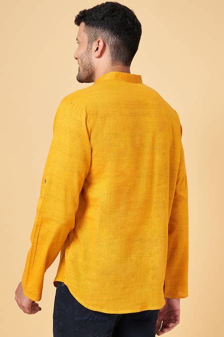 Yellow Solid Casual Men Regular Fit Kurtas - Selling Fast at Pantaloons.com