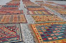 tappeti persiani pescara foto kilim e arazi di tabriz carpet 42315 habitissimo tappeti persiani pescara foto kilim e arazi di tabriz carpet 42315 habitissimo