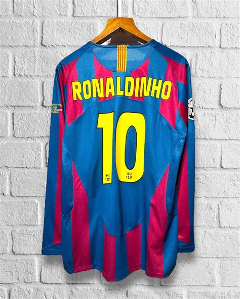 Jersey Retro Barcelona 2006 Local Manga Larga Ronaldinho Champions Lea ...