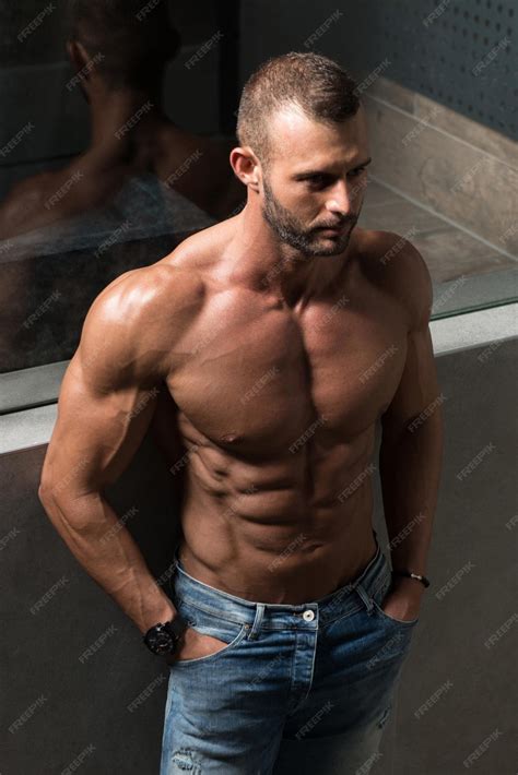 Standing Man Model 的图像结果