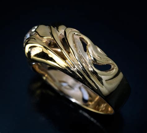 Art Nouveau Antique 1.24 Ct Diamond Gold Unisex Ring For Sale at ...