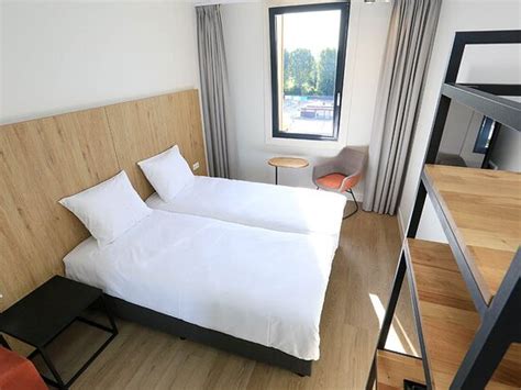 FLETCHER HOTEL ROTTERDAM-AIRPORT - Hotel Reviews, Photos, Rate ...