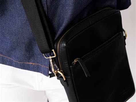 Caravan - Cross Body Sling / Black – The Postbox