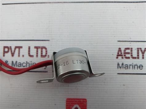 Carrier Transicold 66U1-6912-16 Thermostat Switch – Aeliya Marine Tech