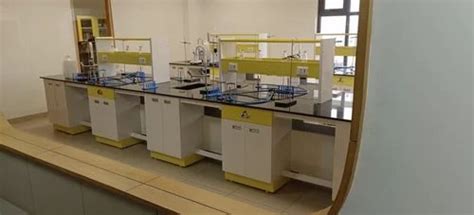 Mild Steel Laboratory Bench - 4900mm Mild Steel Laboratory Bench ...