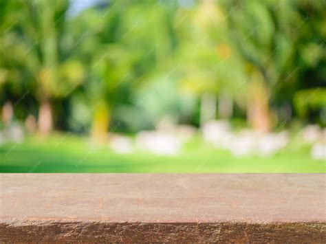 Stone board empty table in front of blurred background. perspective ...