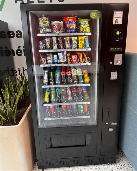 how-do-vending-machines-handle-expired-products-vending