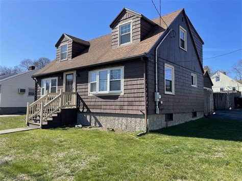 80 Andover St, Peabody, MA 01960 | Homes.com