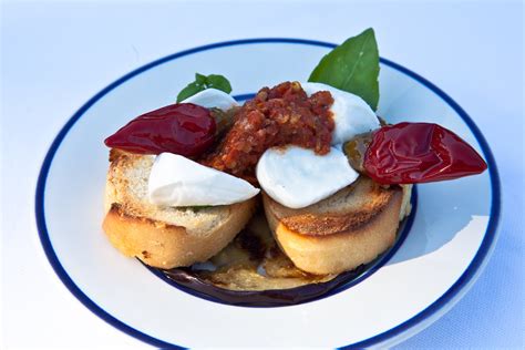 Hot Bomba Calabrese in Crostini of Buffalo