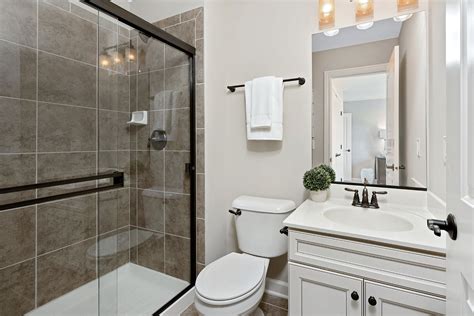 Essential Tips for a 6x8 Bathroom Layout to Maximize Functionality