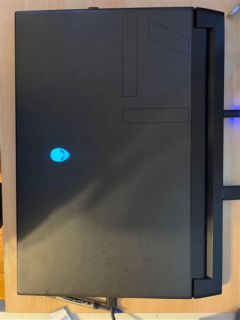 Image result for Alienware M17 R4 Case