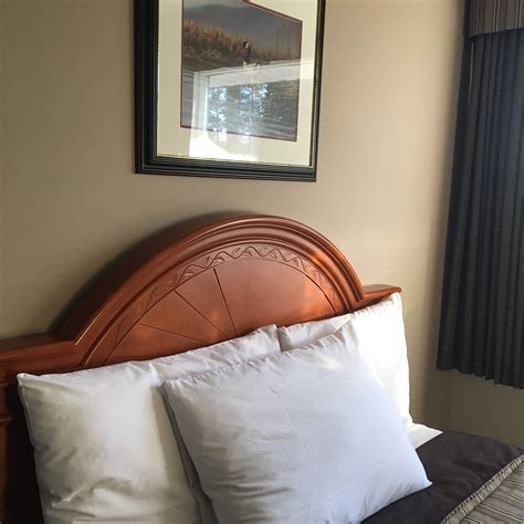 ANGUS INN (Ontario) - Motel Reviews, Photos, Rate Comparison - Tripadvisor