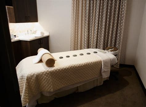 LINCOLNSHIRE MARRIOTT RESORT - Resort Reviews, Photos, Rate Comparison ...