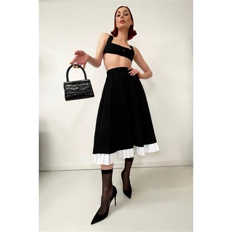 《怪獸與鄧不利多的秘密》Poppy Corby Tuech 魅力解析：性感邪氣美貌太圈粉、最正蛇蠍美人！ - JUKSY 街星