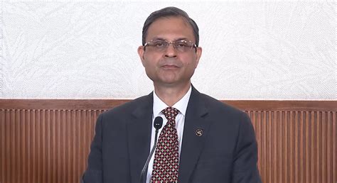 RBI to deliver MPC Statement at 10 am today: Experts divided whether ...
